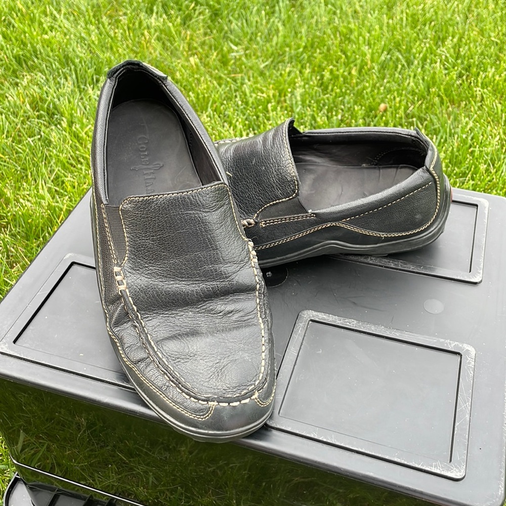 Sweet Cole Haan Causal Slip On Dress Shoes Size 10W Black w/ Tan Stitching!